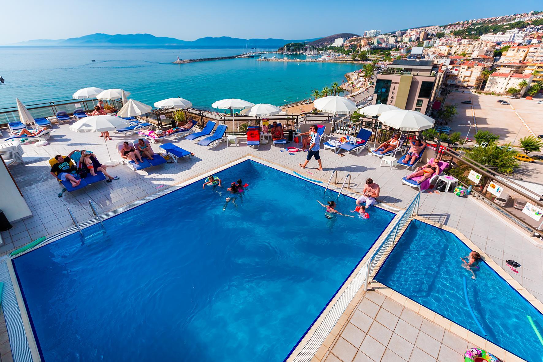 Derici Hotel Кушадасы Экстерьер фото